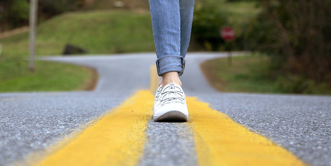 Best Shoes for Walking - Healthy Steps for Healthy Living