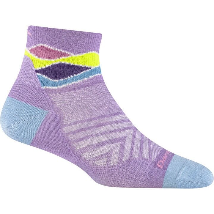 DARN TOUGH RUN QUARTER NO CUSHION ULTRA-LIGHTWEIGHT SOCK | DANFORM ...