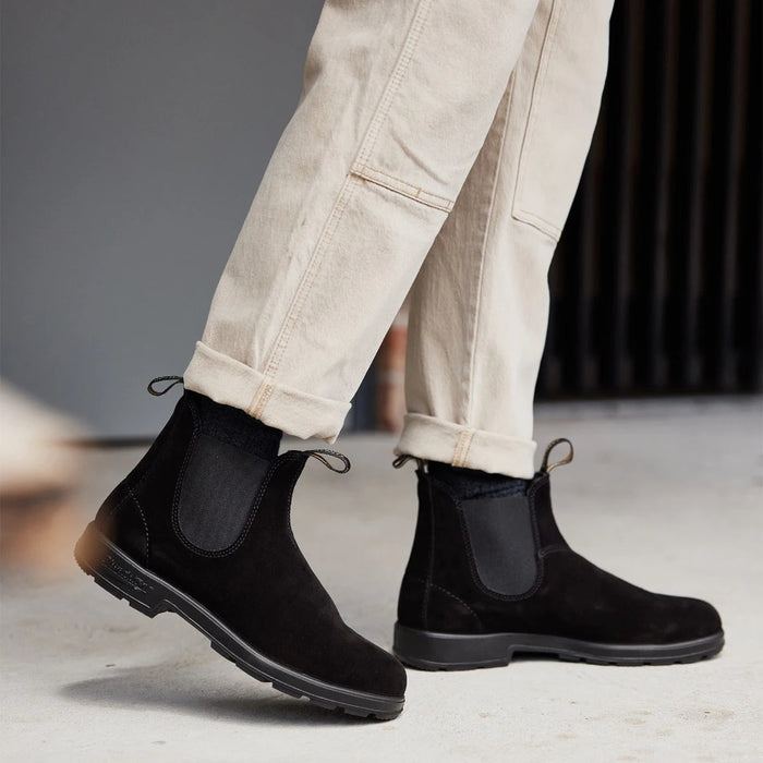 BLUNDSTONE 2405 | SUEDE LEATHER CLASSIC CHELSEA BOOT | DANFORM BLUNDSTONE 2405 | SUEDE LEATHER CLASSIC CHELSEA BOOT | DANFORM