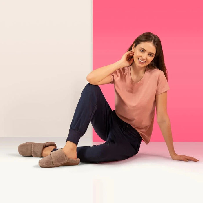 AETREX MANDY CLOSED TOE SLIPPER Slippers Aetrex 