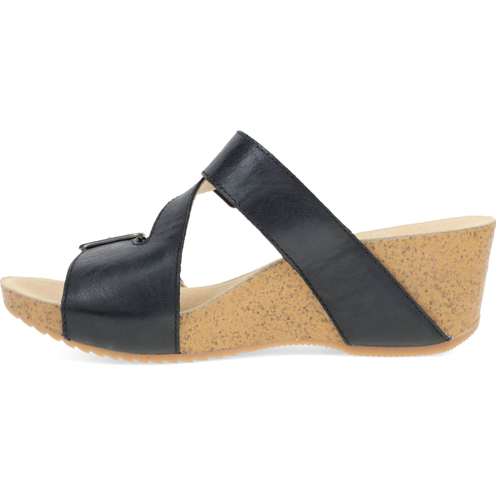 SELENE SANDAL still no images 1/28/26, checked on 4/7/26 still nothing Sandals Dansko 