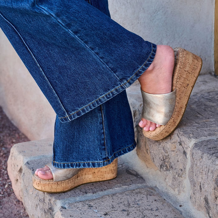 BORN SHILO WOMEN'S SANDALS Born 