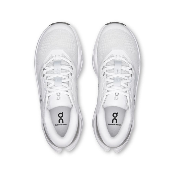 ON RUNNING CLOUDRUNNER 3 WOMEN'S Sneakers & Athletic Shoes On Running 