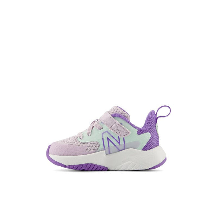 NEW BALANCE RAVE RUN v2 BUNGEE LACE W/ TOP STRAP KIDS' Sneakers & Athletic Shoes New Balance 