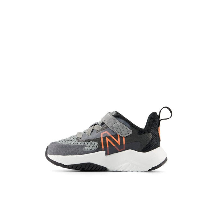 NEW BALANCE RAVE RUN v2 BUNGEE LACE W/ TOP STRAP KIDS' Sneakers & Athletic Shoes New Balance 