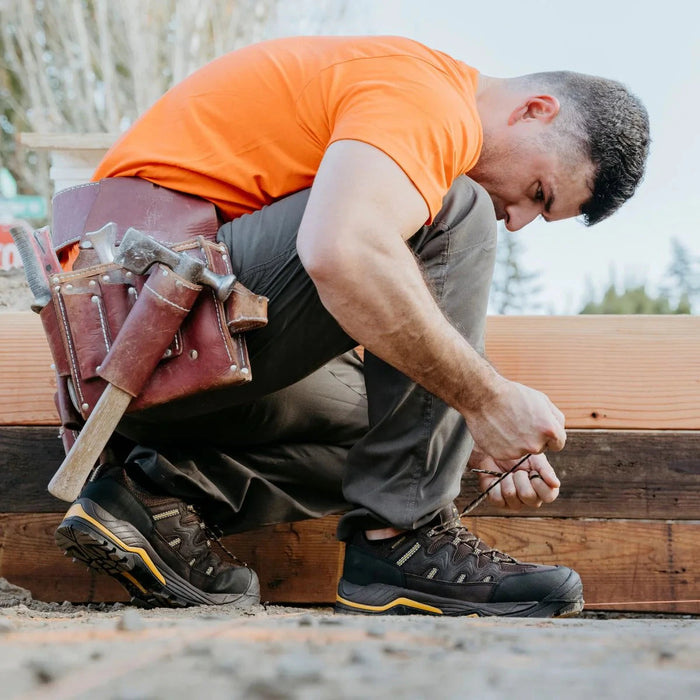 CHINOOK SIERRA LOW COMPOSITE TOE WATERPROOF HIKER BOOT MEN'S Boots Chinook 