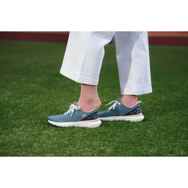 KIZIK ATHENS 2 WOMEN'S MEDIUM AND WIDE Sneakers & Athletic Shoes Kizik 