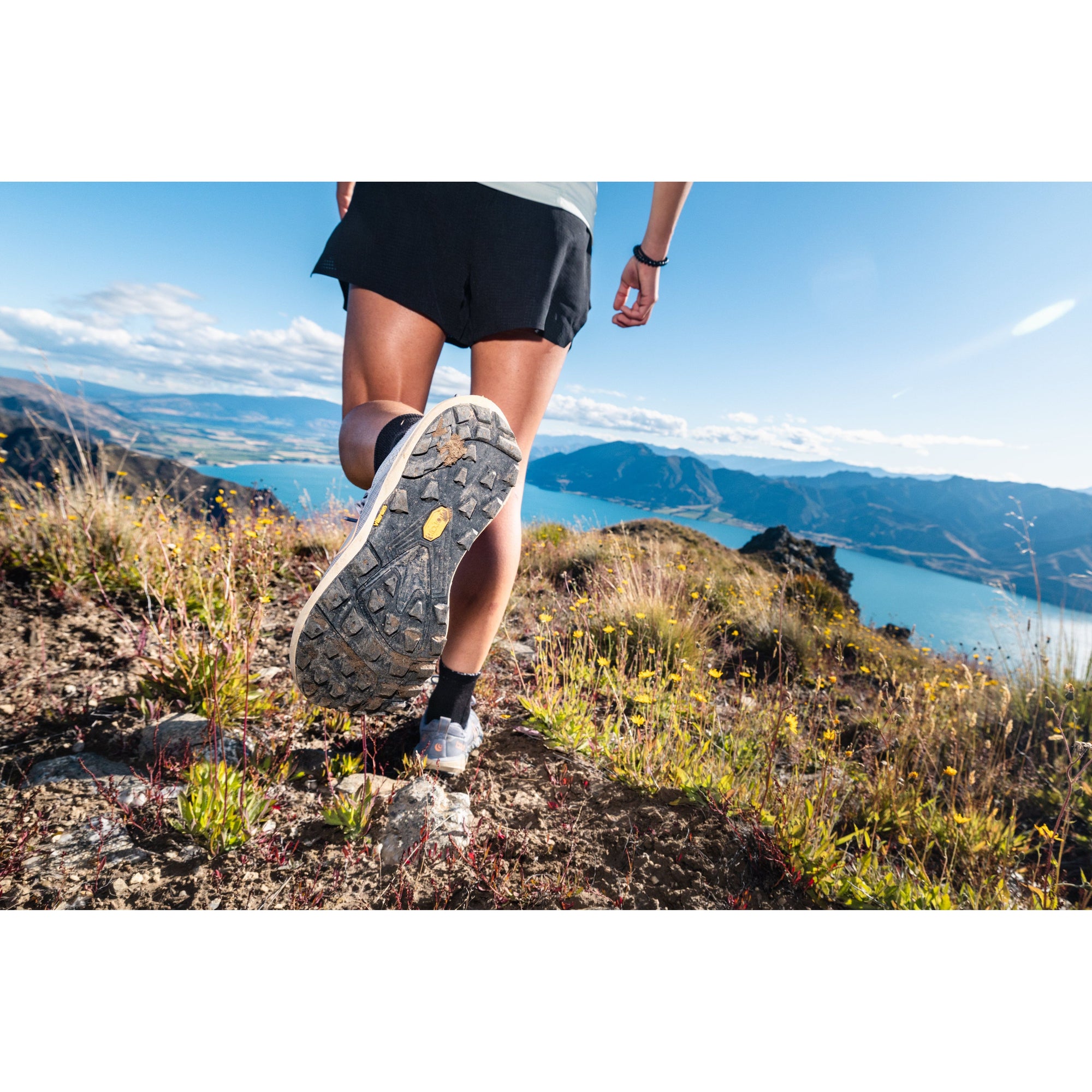 TOPO TERRAVENTURE 5 WOMEN'S MEDIUM AND WIDE Sneakers & Athletic Shoes Topo 
