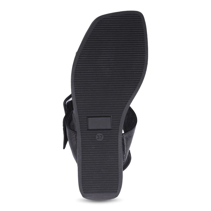 BUENO FELICITY WEDGE SANDAL Sandals Bueno 