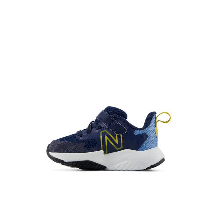 NEW BALANCE RAVE RUN BUNGEE LACE WITH TOP STRAP KIDS' Sneakers & Athletic Shoes New Balance 