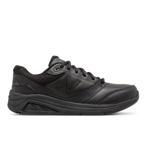 928 WOMEN'S ATHLETICS New Balance 