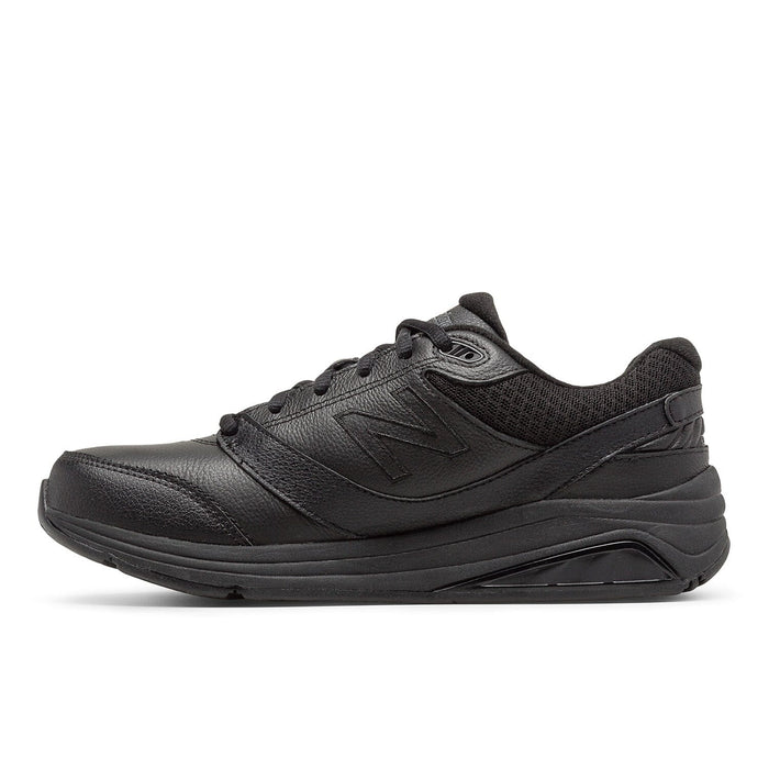 928 WOMEN'S ATHLETICS New Balance 