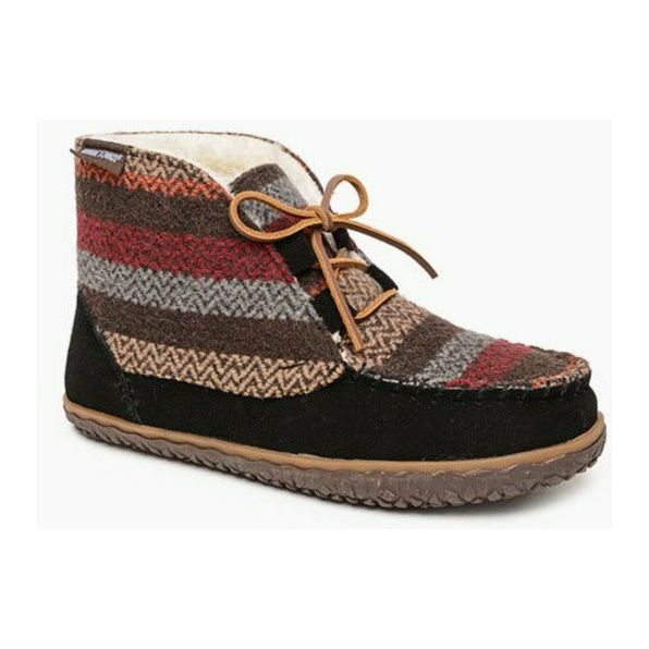 TILLIA SLIPPER (SKU 40147 is called Torrey on their asset portal) ADULT SLIPPERS MINNETONKA MOCCASIN CO. INC. BLK MULTI 5 